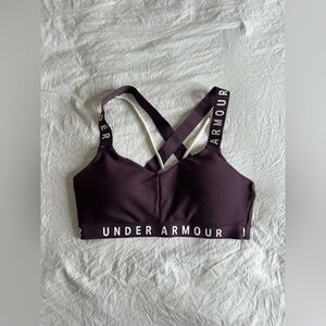 Under Amour sport bra size Small